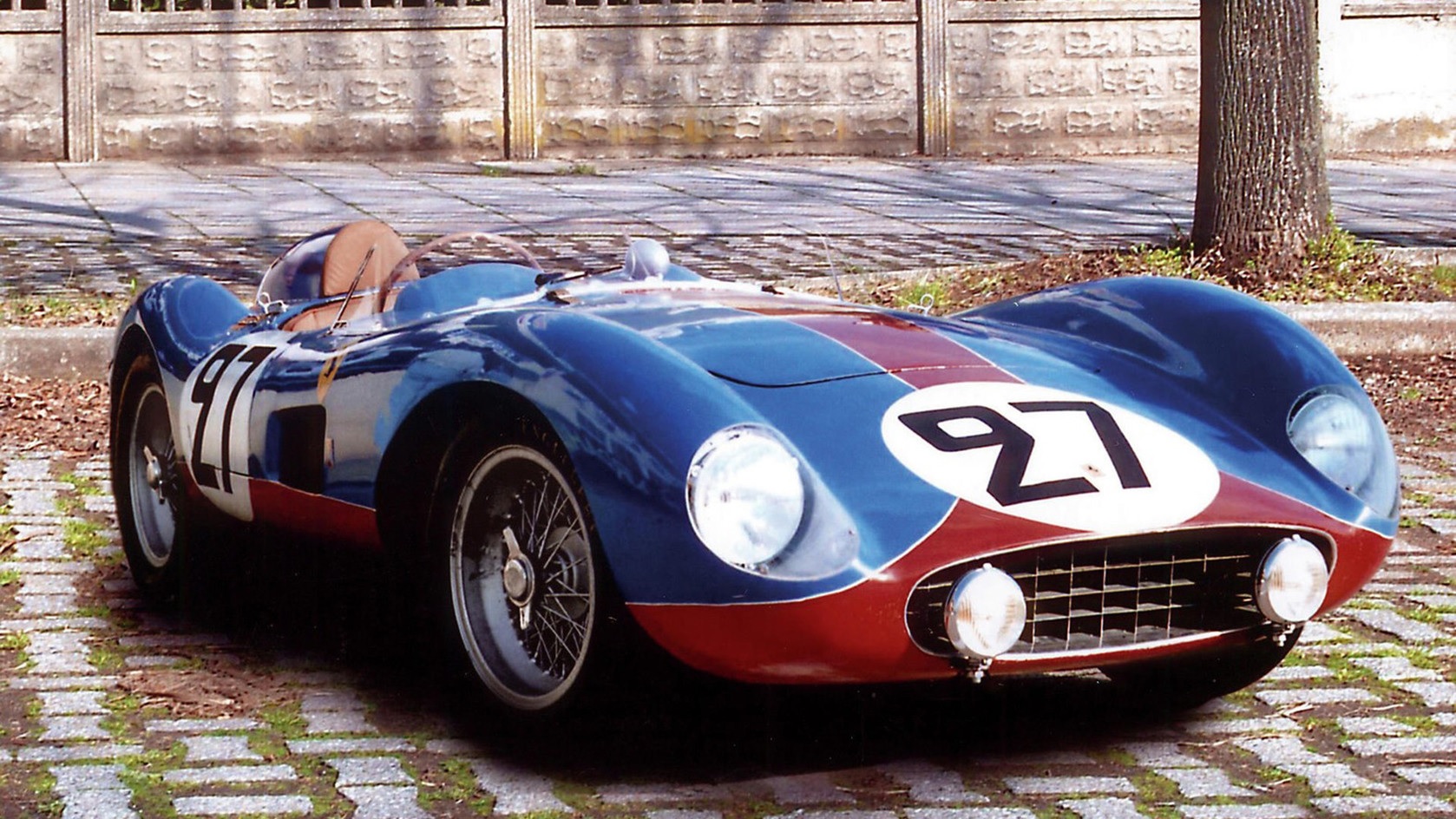 MODELART111 - 16.3 : 500 TRC #0696 24h le Mans 1957 with engine